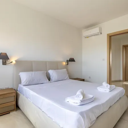 New Top Floor Enjoy Opening Views Apartamento San Ġwann